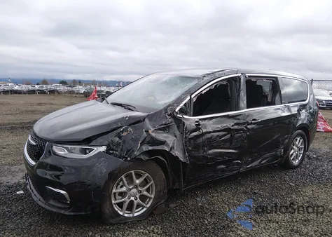 2026 Chrysler Pacifica Select from USA, damaged, VIN 2C4RC1BG6TR231705